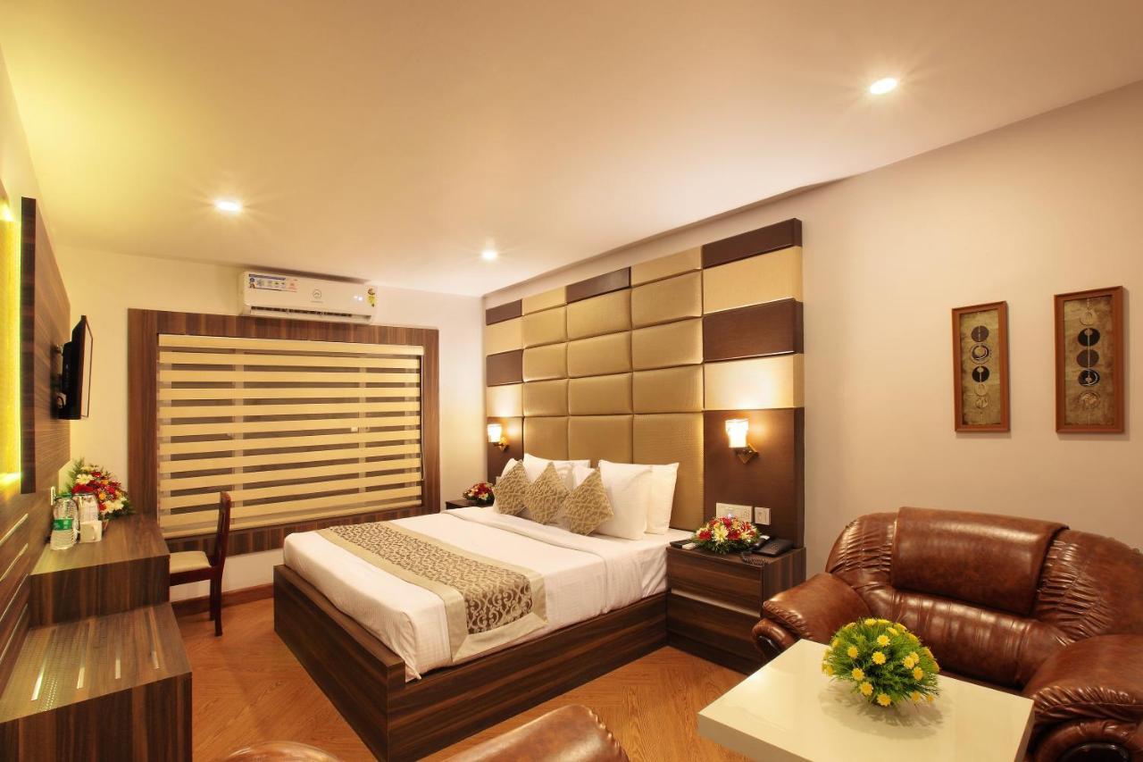 Kochi Hotel Kings Empire المظهر الخارجي الصورة