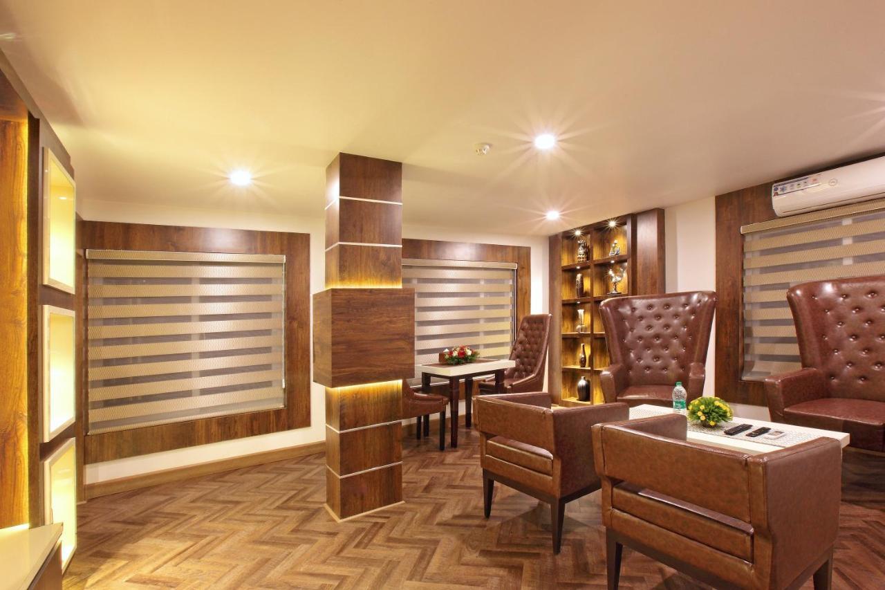 Kochi Hotel Kings Empire المظهر الخارجي الصورة